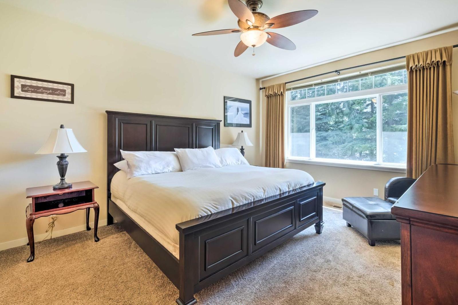 Kouls Retreat Condo 2 Mi to Lake Wenatchee Main image 2